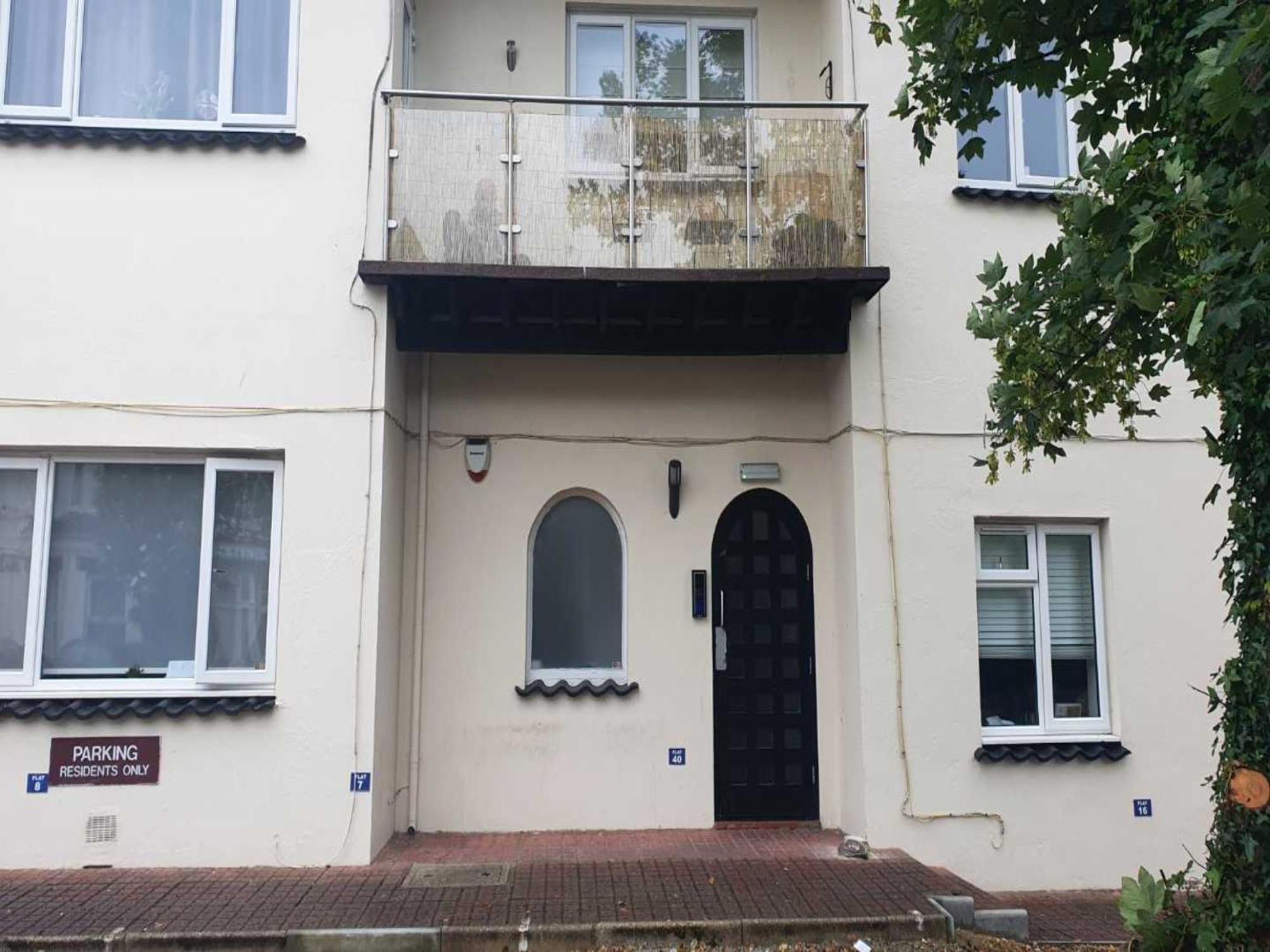 Newly Renovated Ideally Situated 2 Bedroom Flat Bournemouth Buitenkant foto